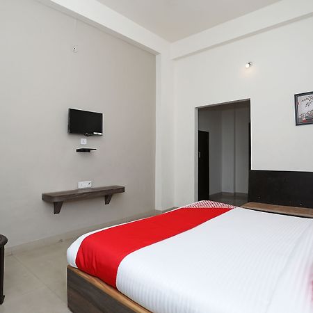 Oyo 10967 Dhola Maru Resort Кота Экстерьер фото